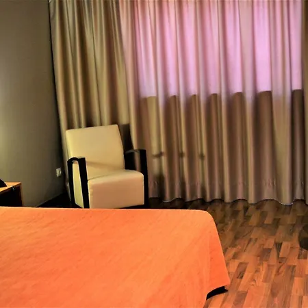 Hotel As Torrent (Valencia)